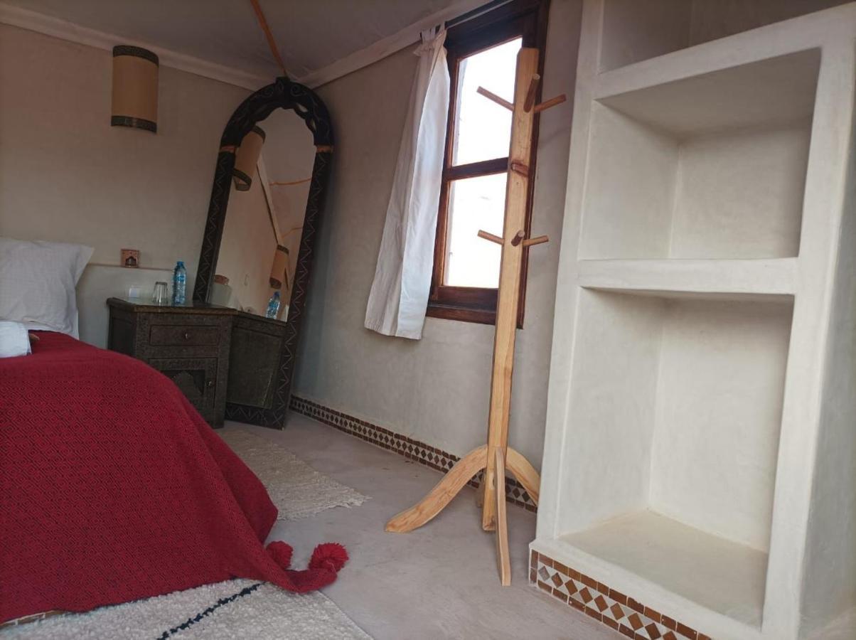 Erg Chigaga Desert Luxury Camp มามิด ภายนอก รูปภาพ