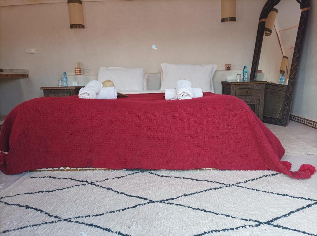 Erg Chigaga Desert Luxury Camp มามิด ภายนอก รูปภาพ